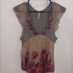 Free people t-shirt